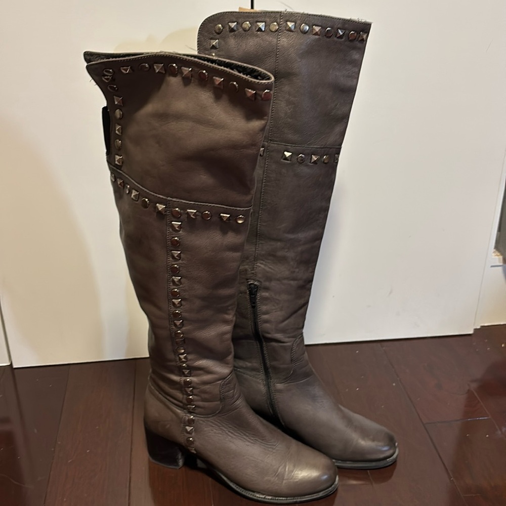 Over the knee leather boots Made in Italy